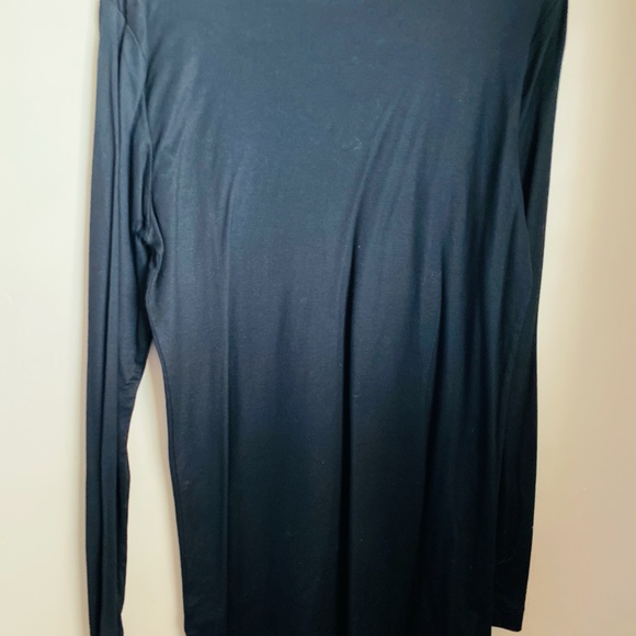 Copper foil printed black tee shirt tunic - Picture 2 of 2